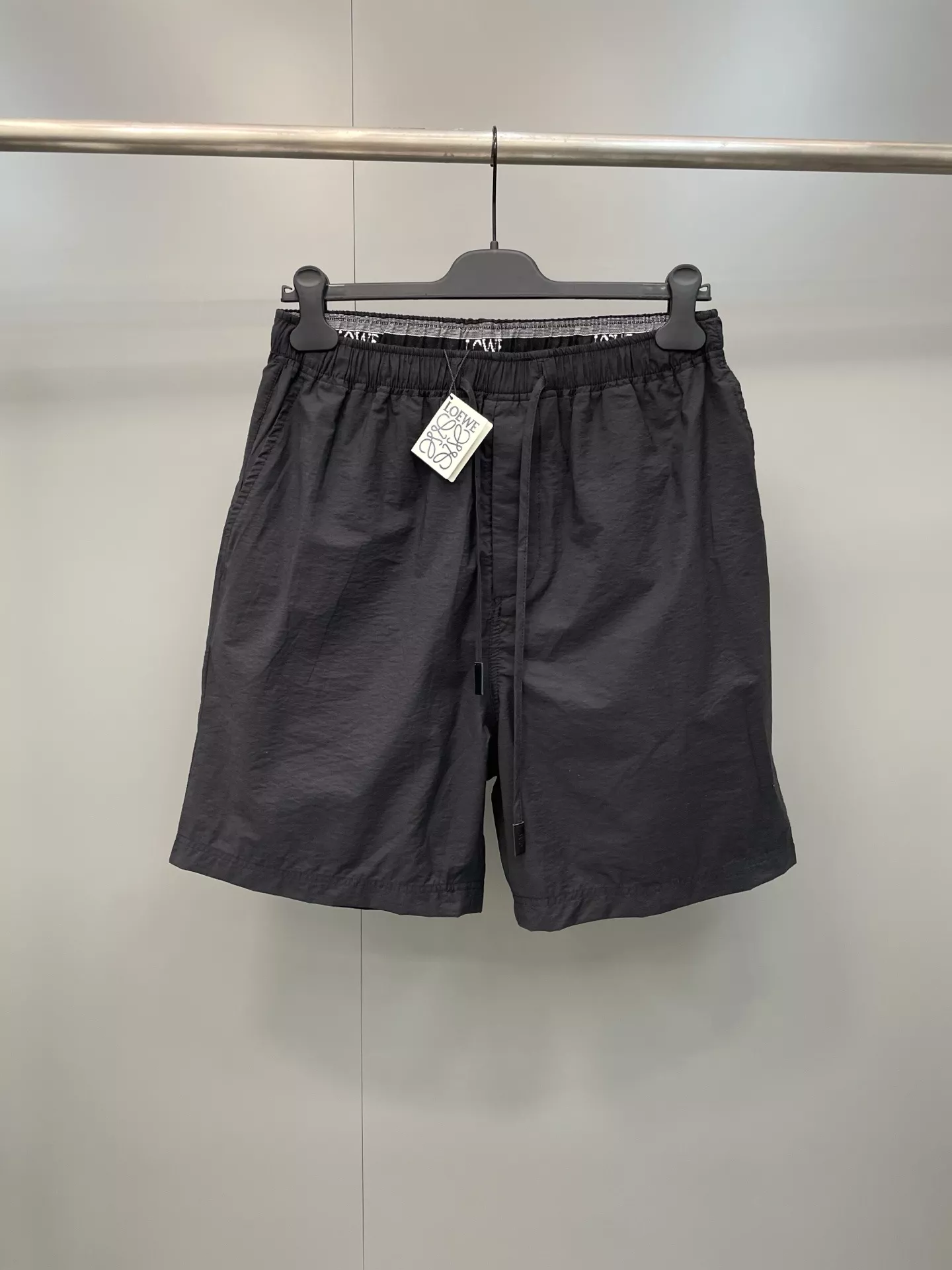로에베 아나그램 자수 펀칭 쇼츠 상세 이미지 1