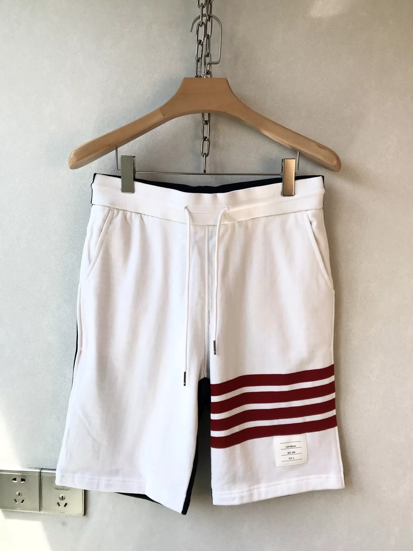 톰브라운 전후 배색 반바지 상세 이미지 7