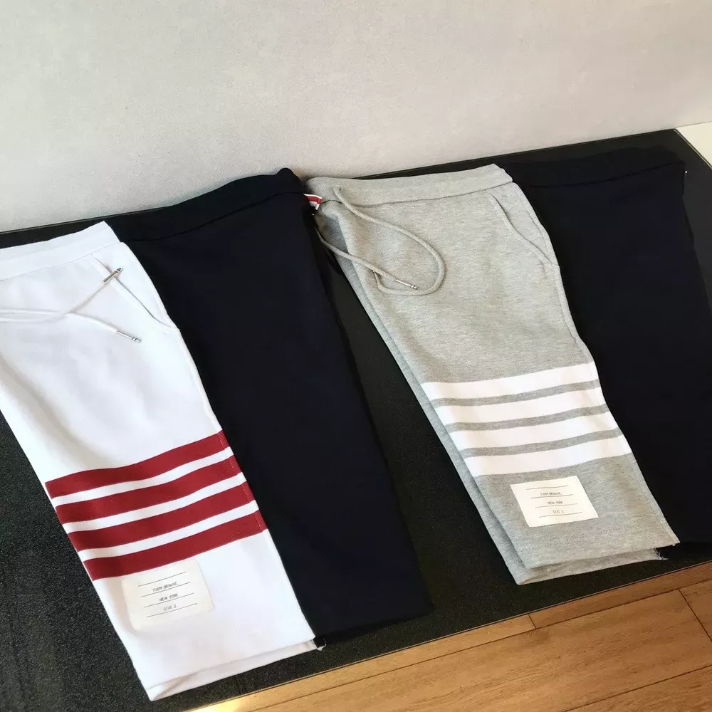 톰브라운 전후 배색 반바지