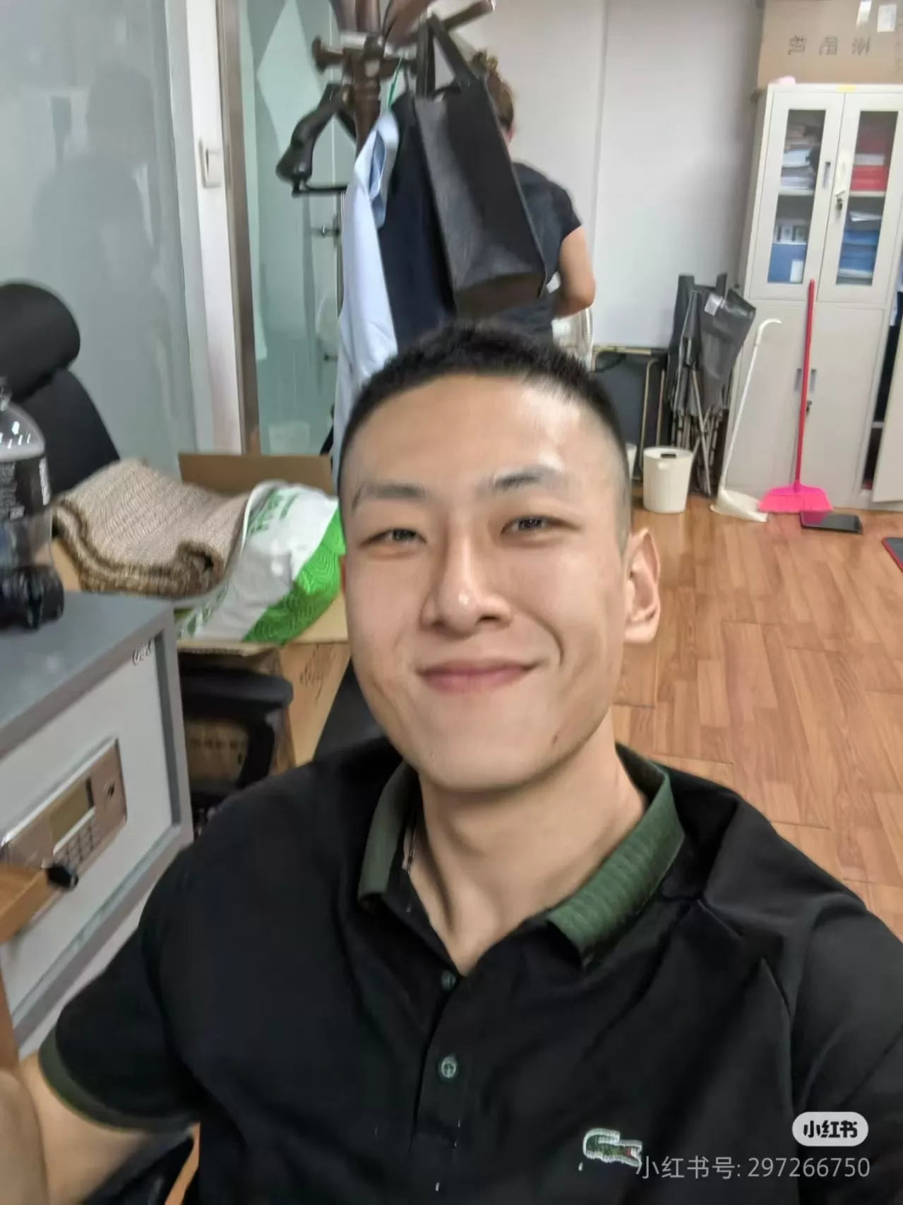 라코스테 클래식 자수 로고 폴로 반소매 상의 상세 이미지 48