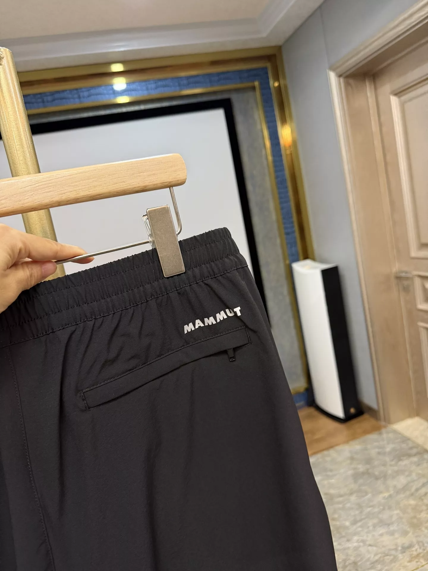 마무트 아웃도어 기능성 밴딩 반바지 상세 이미지 19