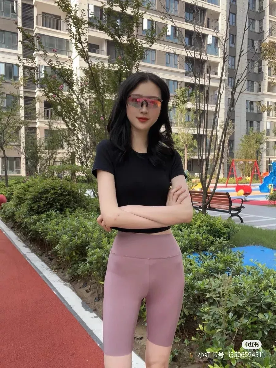 룰루레몬 하이라이즈 요가 5부 팬츠 상세 이미지 23