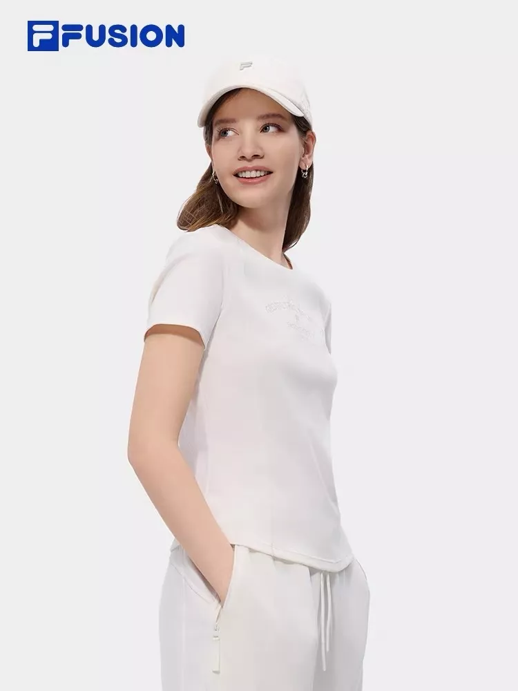 휠라 여성 슬림핏 니트 반소매 탑 상세 이미지 25