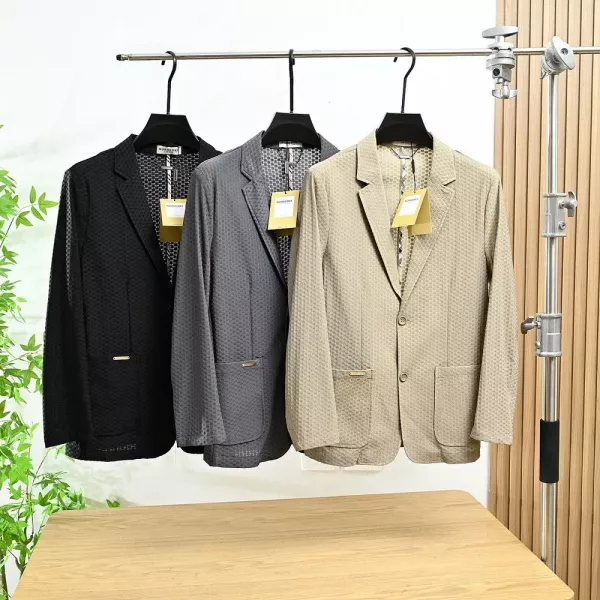 버버리 남성 비즈니스 경량 선블록 재킷