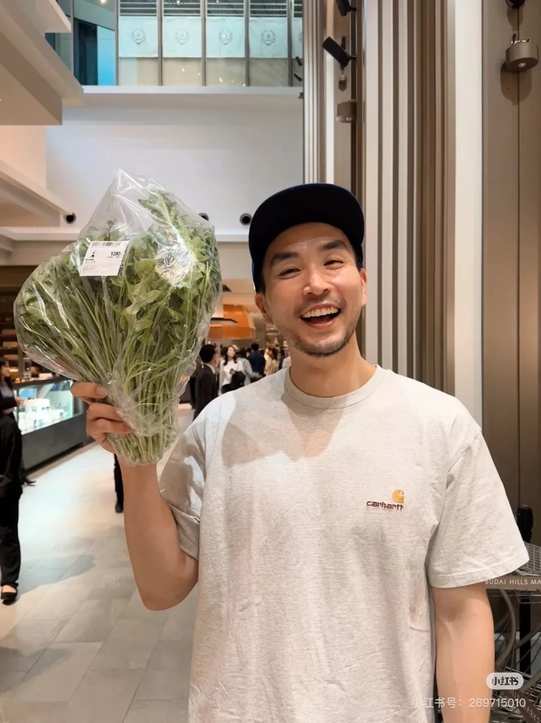 칼하트 클래식 자수 로고 크루넥 반팔 상의 상세 이미지 24