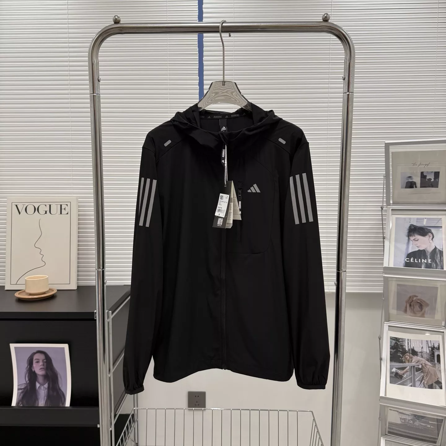아디다스 삼선 후드 바람막이 자켓 상세 이미지 4