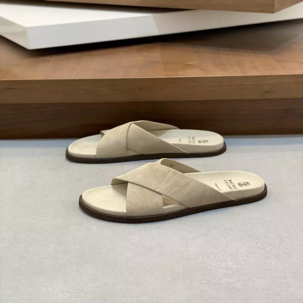 브루넬로쿠치넬리 워시드 스웨이드 어반 슬라이드