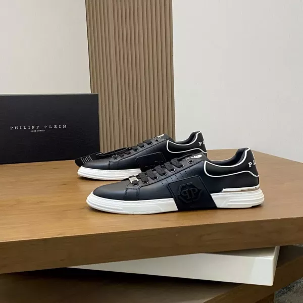 필립플레인 남성 저층 파우데 스니커즈