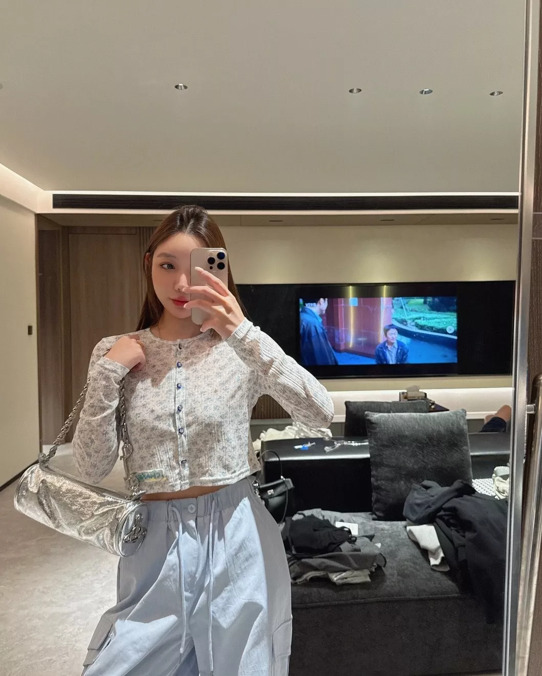 샤넬 빈티지 무드 블루 플라워 경량 가디건 상세 이미지 29