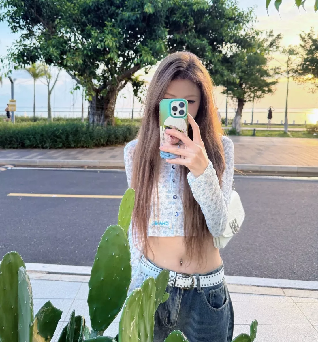 샤넬 빈티지 무드 블루 플라워 경량 가디건 상세 이미지 22