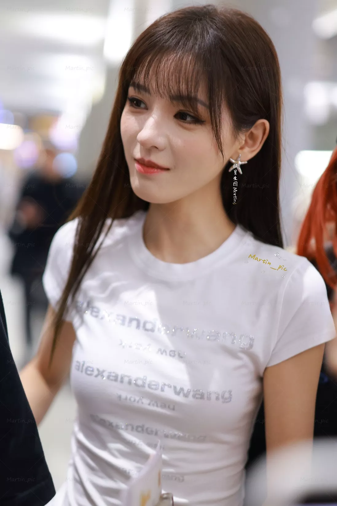알렉산더왕 라인스톤 로고 크롭 반팔 티 상세 이미지 29