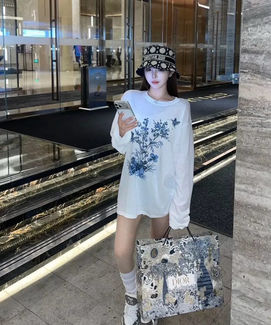 디올 블루 플라워 버터플라이 프린트 장식 선커버 상의 상세 이미지 22