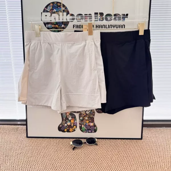 룰루레몬 스트레치 우븐 하이웨이스트 A라인 속건 쇼츠