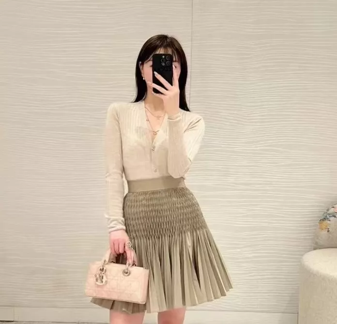 디올 별과 벌 모티브 물방울 이어링 상세 이미지 18