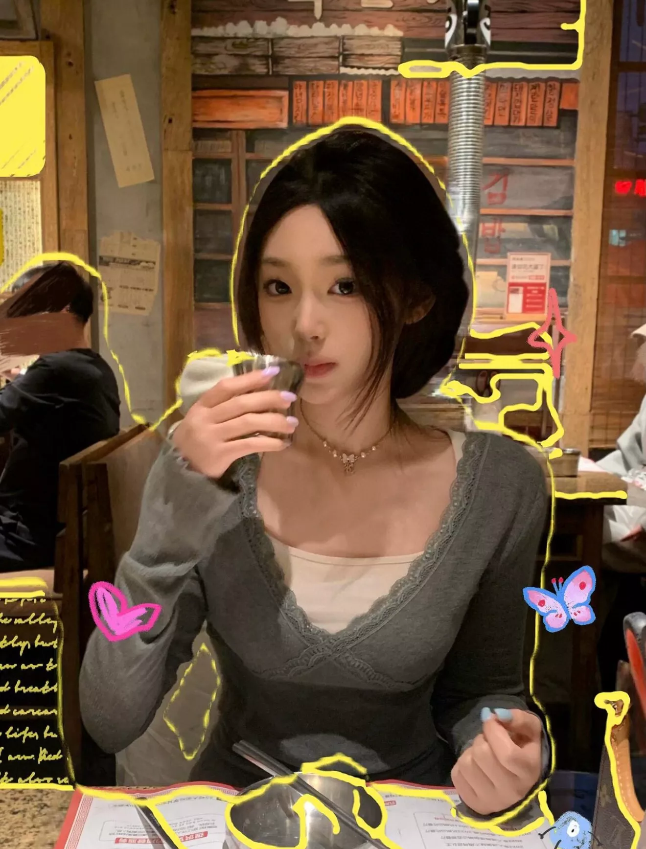 샤넬 진주 리본 장식 체인 네크리스 상세 이미지 11