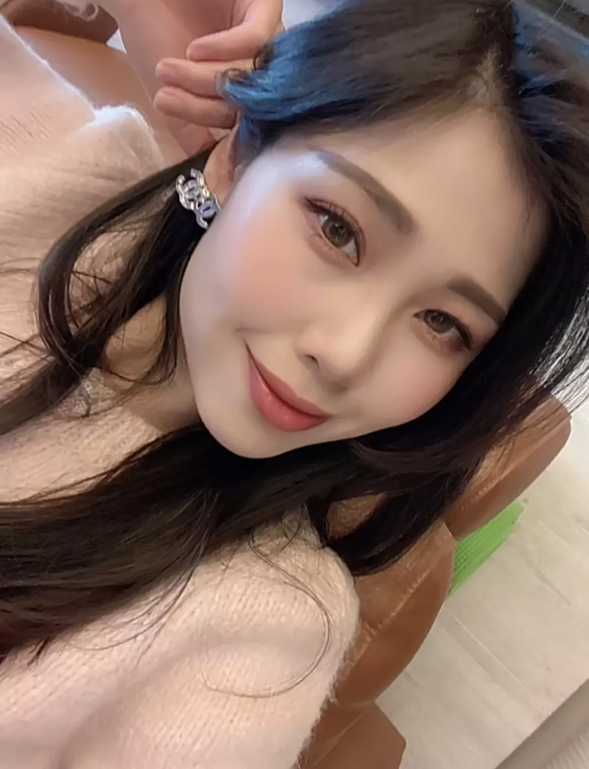 샤넬 비대칭 더블C 로고 이어 장식 상세 이미지 30