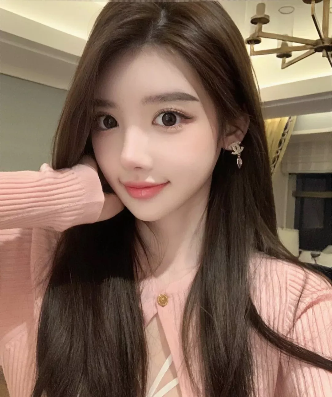 샤넬 핑크 하트 드롭 이어 장식 상세 이미지 31