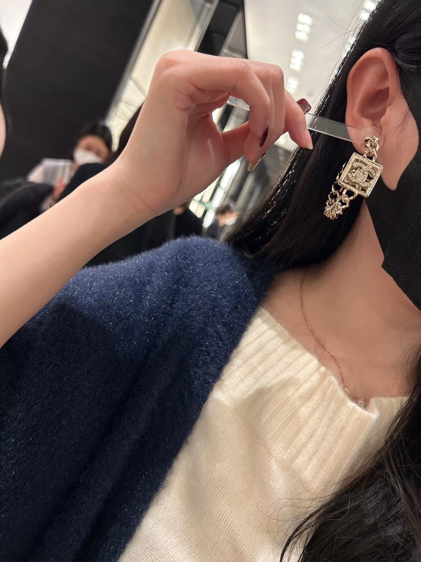 샤넬 사각 체인 포인트 이어링 상세 이미지 11