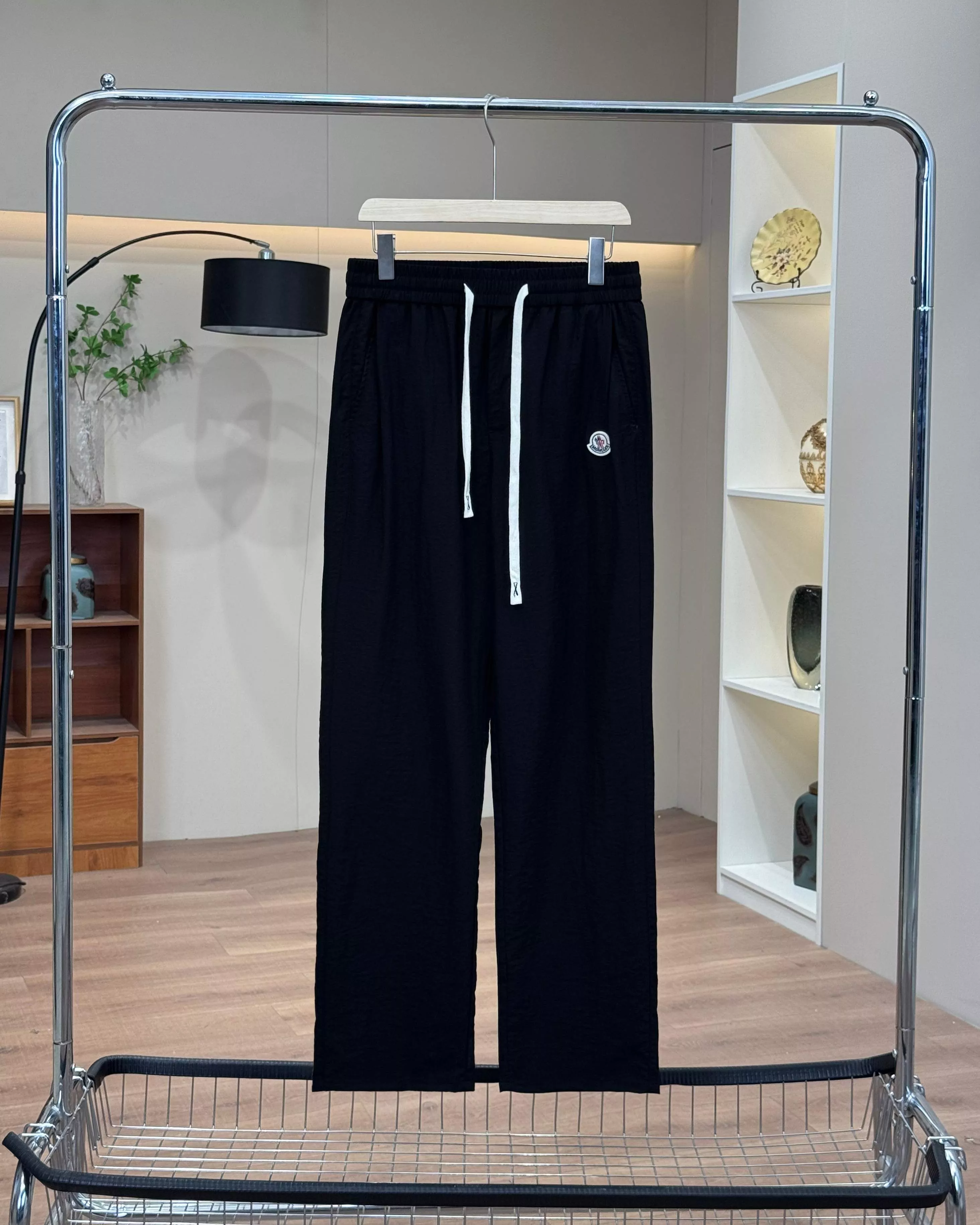 몽클레어 텐셀 린넨 혼방 와이드 스트레이트 팬츠 상세 이미지 4