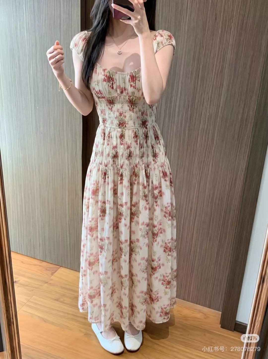 노브랜드 빈티지 레드 플라워 코튼 드레스 상세 이미지 18