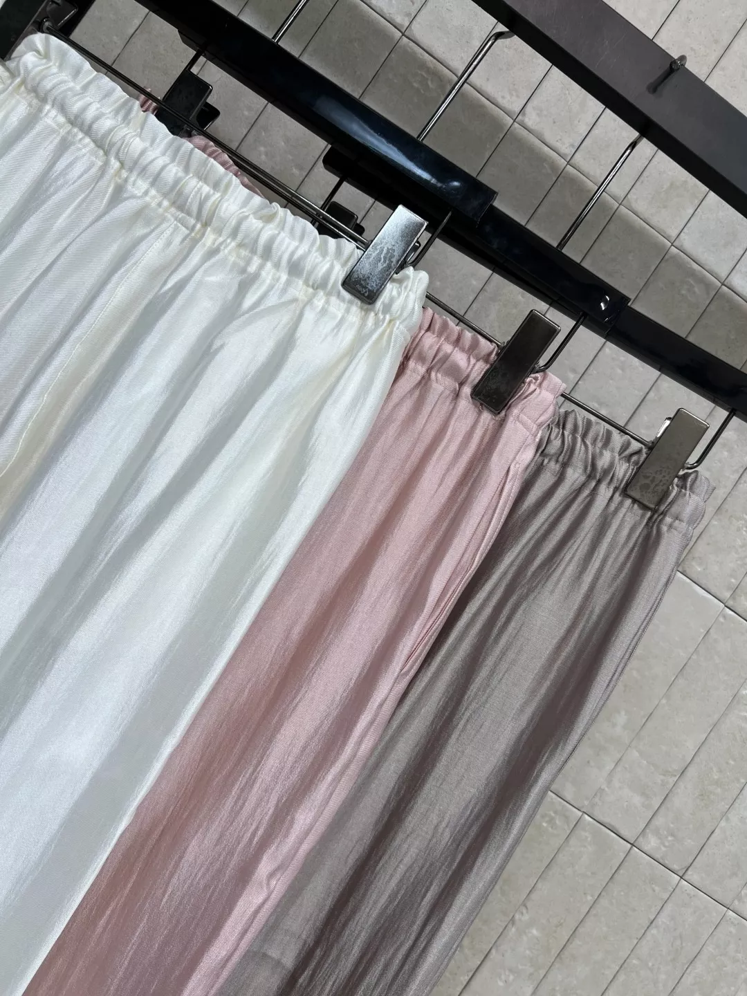 미우미우 드로스트링 와이드 밴딩 팬츠 상세 이미지 8