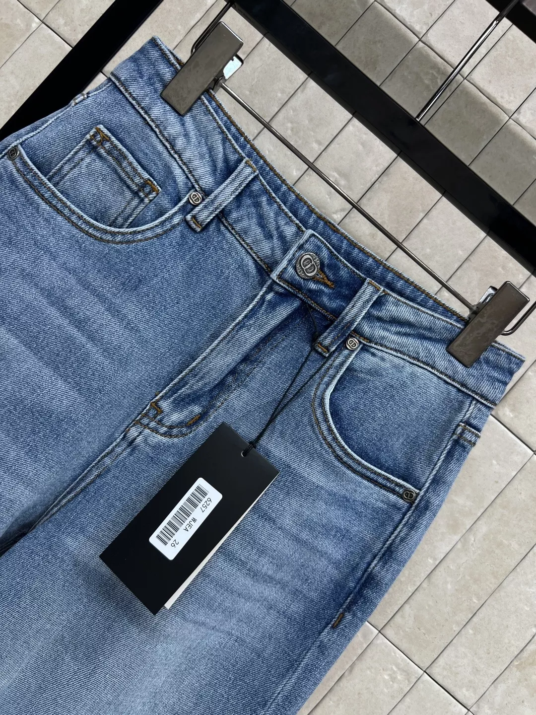 디올 하이웨이스트 와이드 데님 팬츠 상세 이미지 2