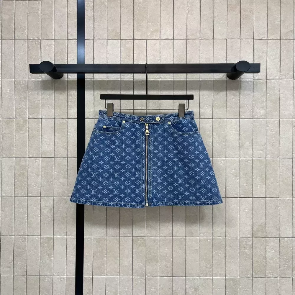 루이비통 모노그램 워싱 데님 스커트