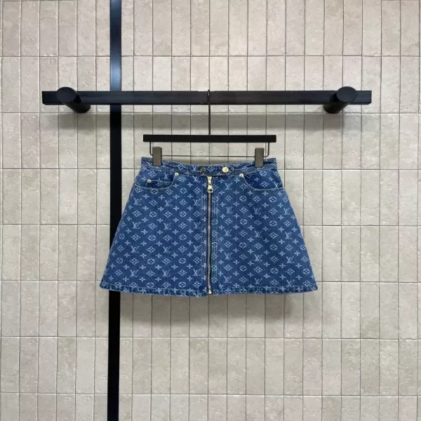 루이비통 모노그램 워싱 데님 스커트