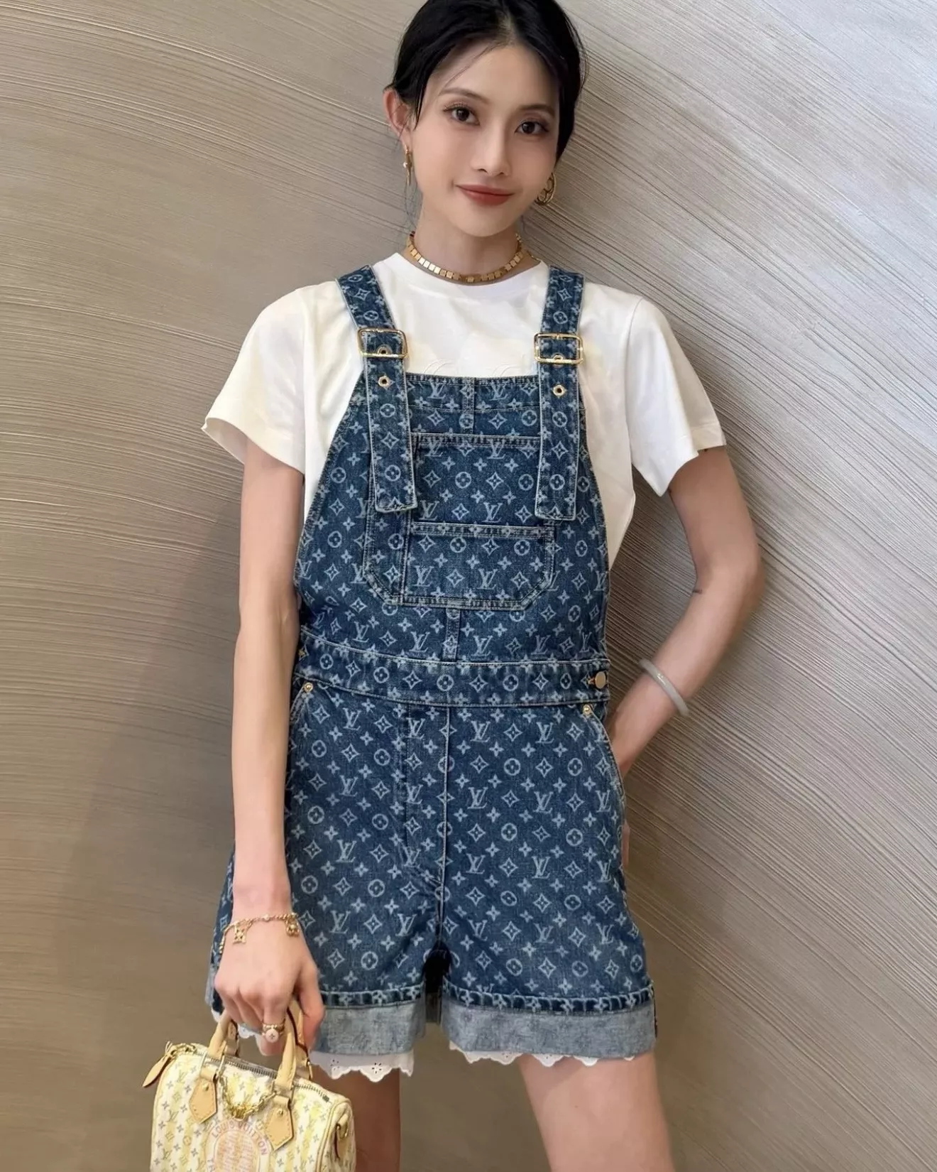 루이비통 모노그램 워싱 데님 오버롤 숏팬츠 상세 이미지 50