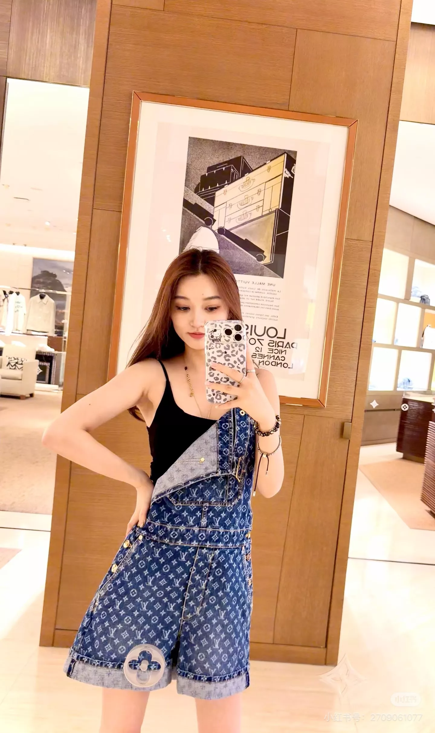 루이비통 모노그램 워싱 데님 오버롤 숏팬츠 상세 이미지 90