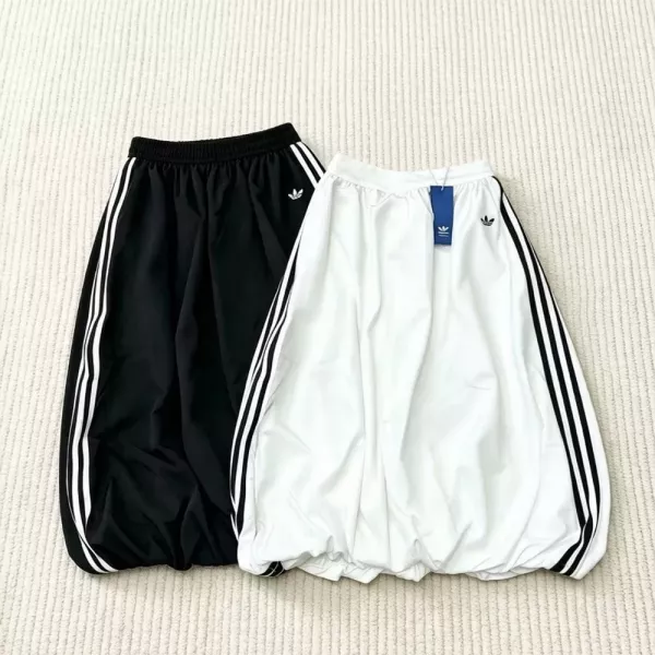 아디다스 삼선 플라워 벌룬 스커트
