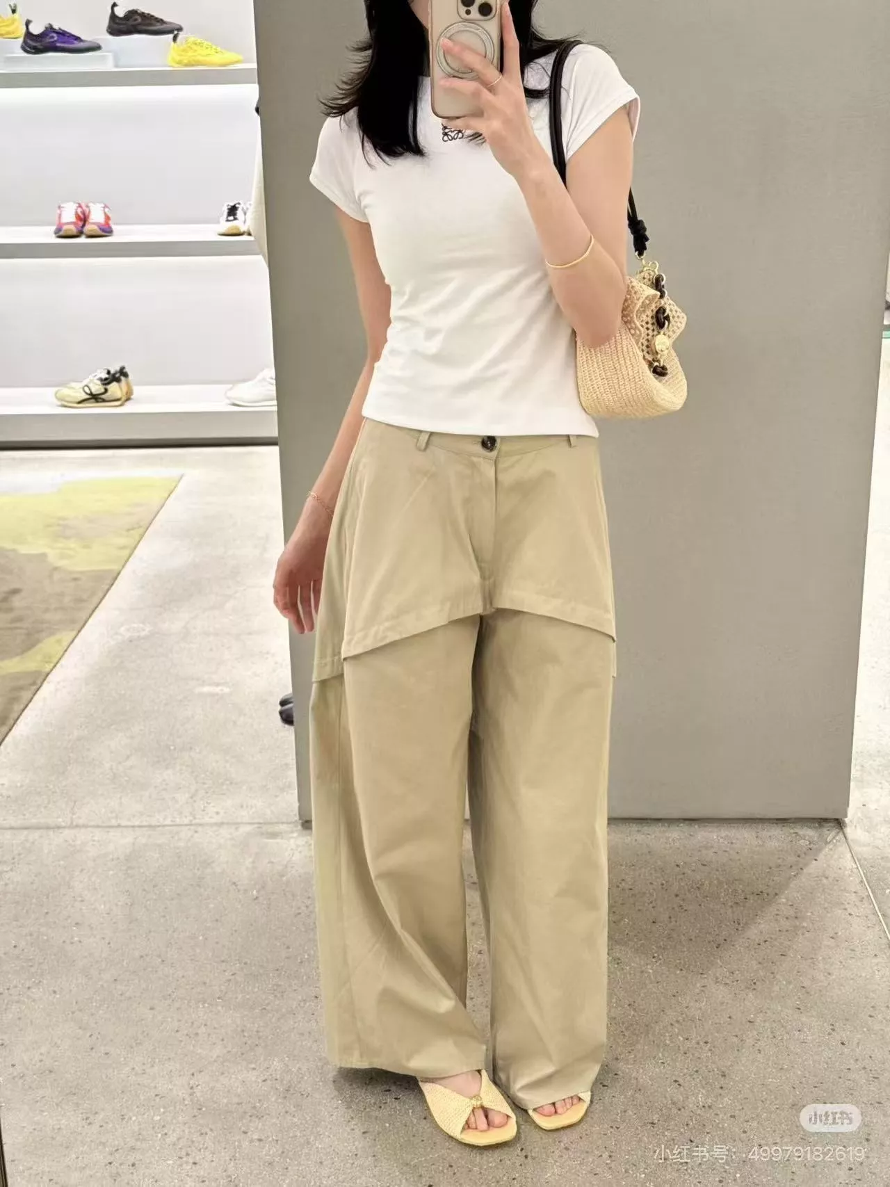 로에베 카키 컬러 와이드 카고 팬츠 상세 이미지 14