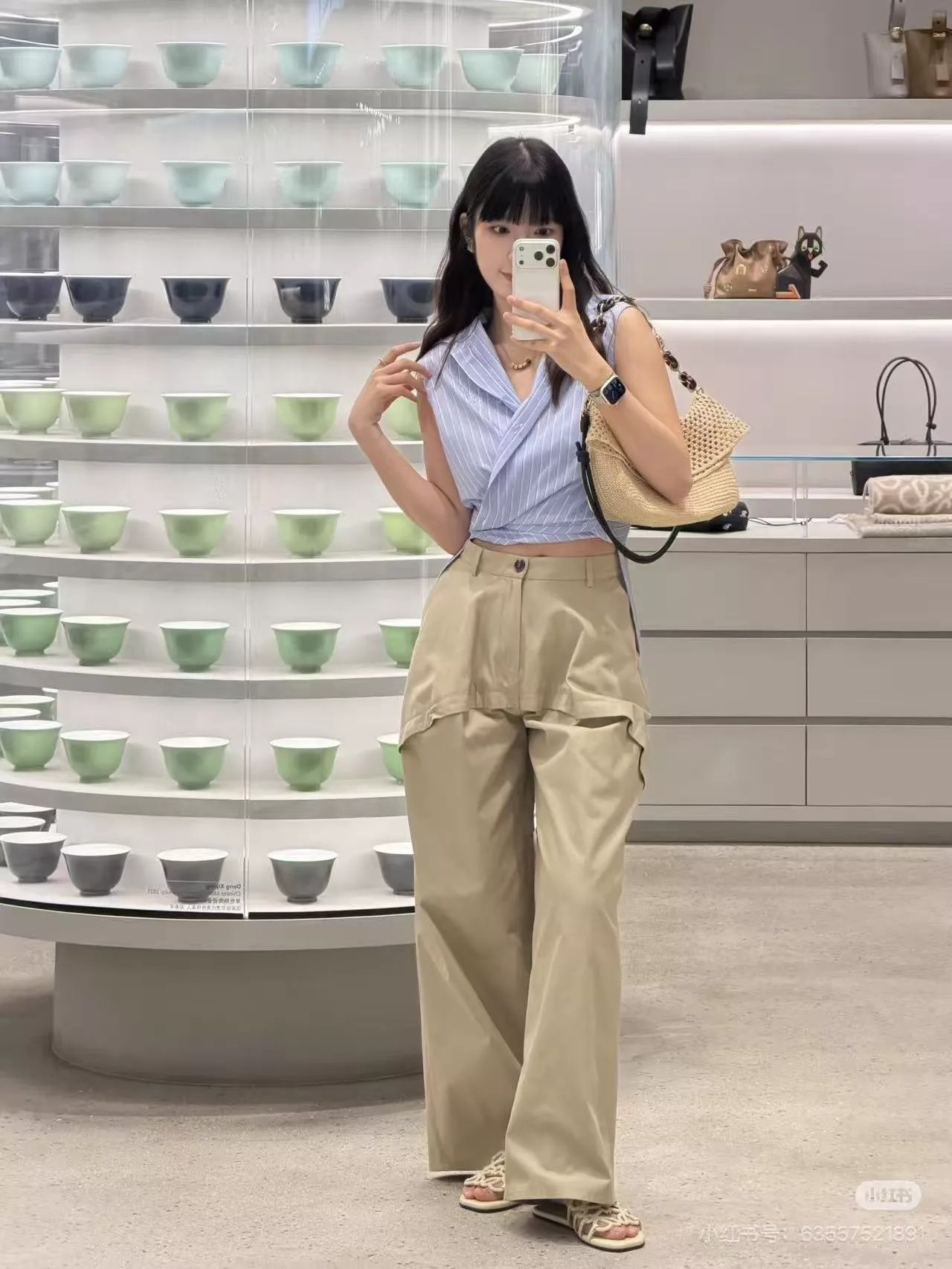 로에베 카키 컬러 와이드 카고 팬츠 상세 이미지 12