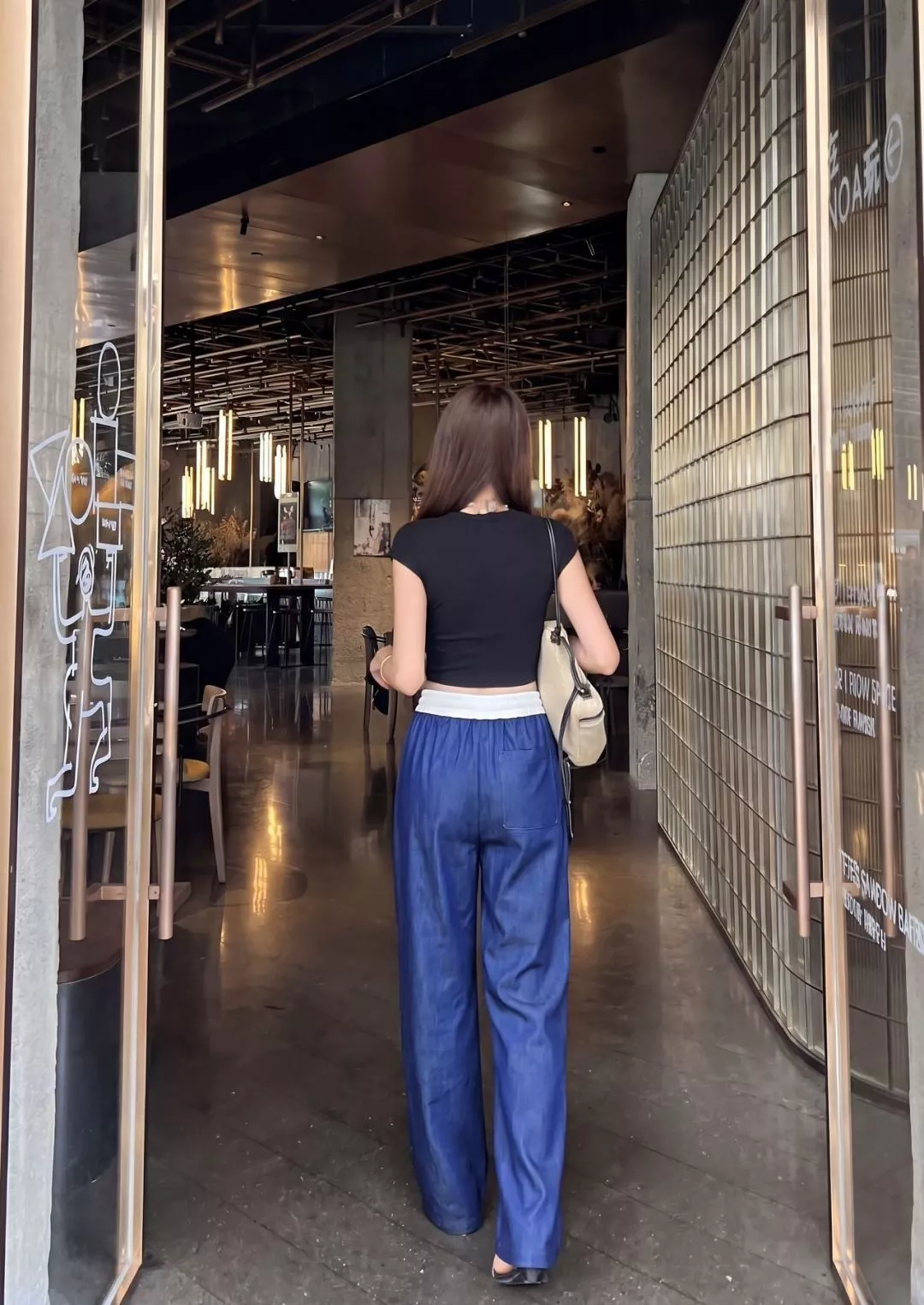 로에베 배색 허리밴드 와이드 팬츠 상세 이미지 19