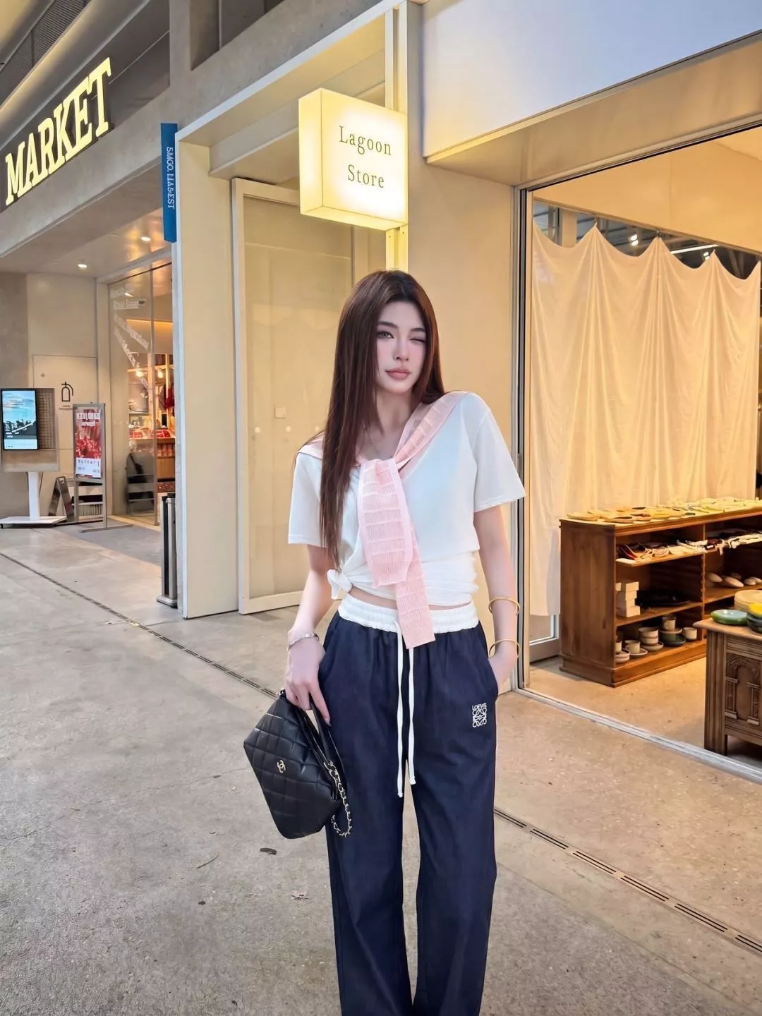 로에베 배색 허리밴드 와이드 팬츠 상세 이미지 22