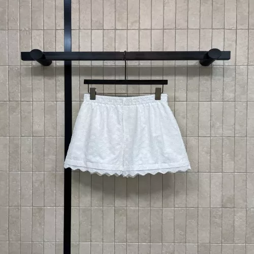 루이비통 화이트 자카드 밴딩 스커트