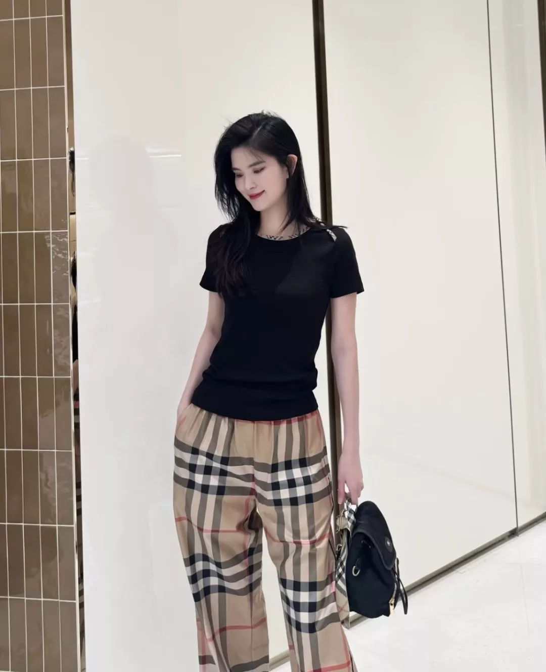 버버리 클래식 체크 캐주얼 롱팬츠 상세 이미지 16