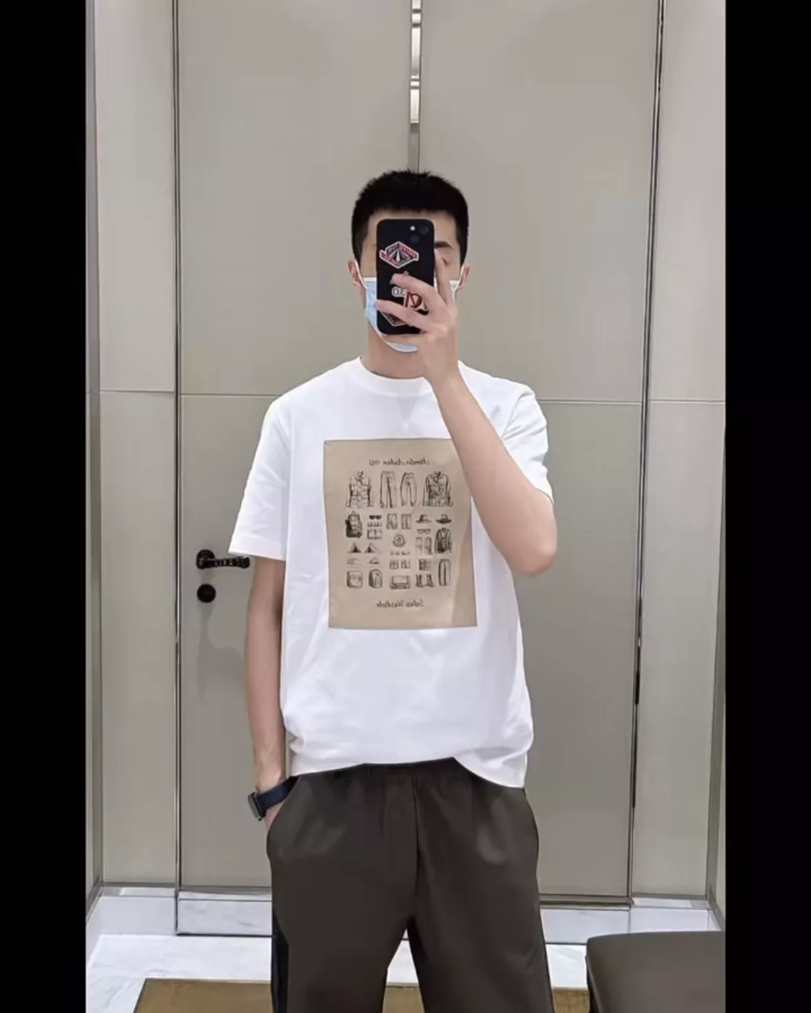 몽클레어 패치 로고 코튼 반팔 상의 상세 이미지 52