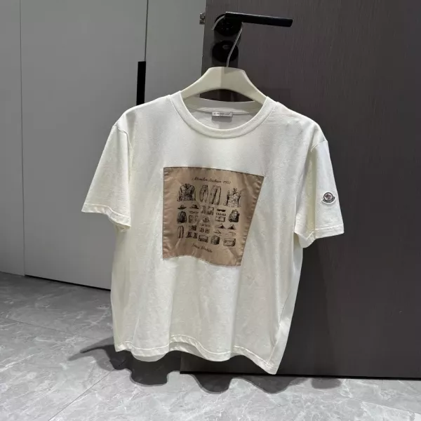 몽클레어 패치 로고 코튼 반팔 상의