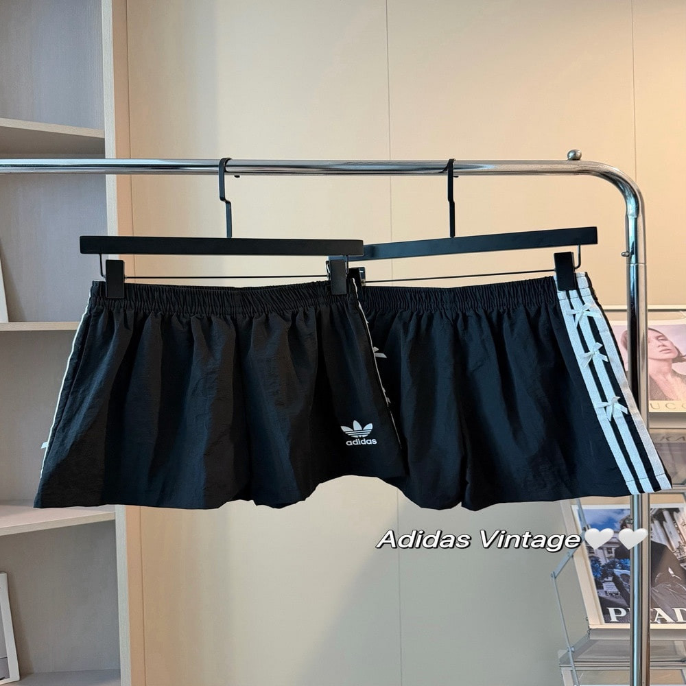 아디다스 삼선 레이스 포인트 빈티지 쇼츠