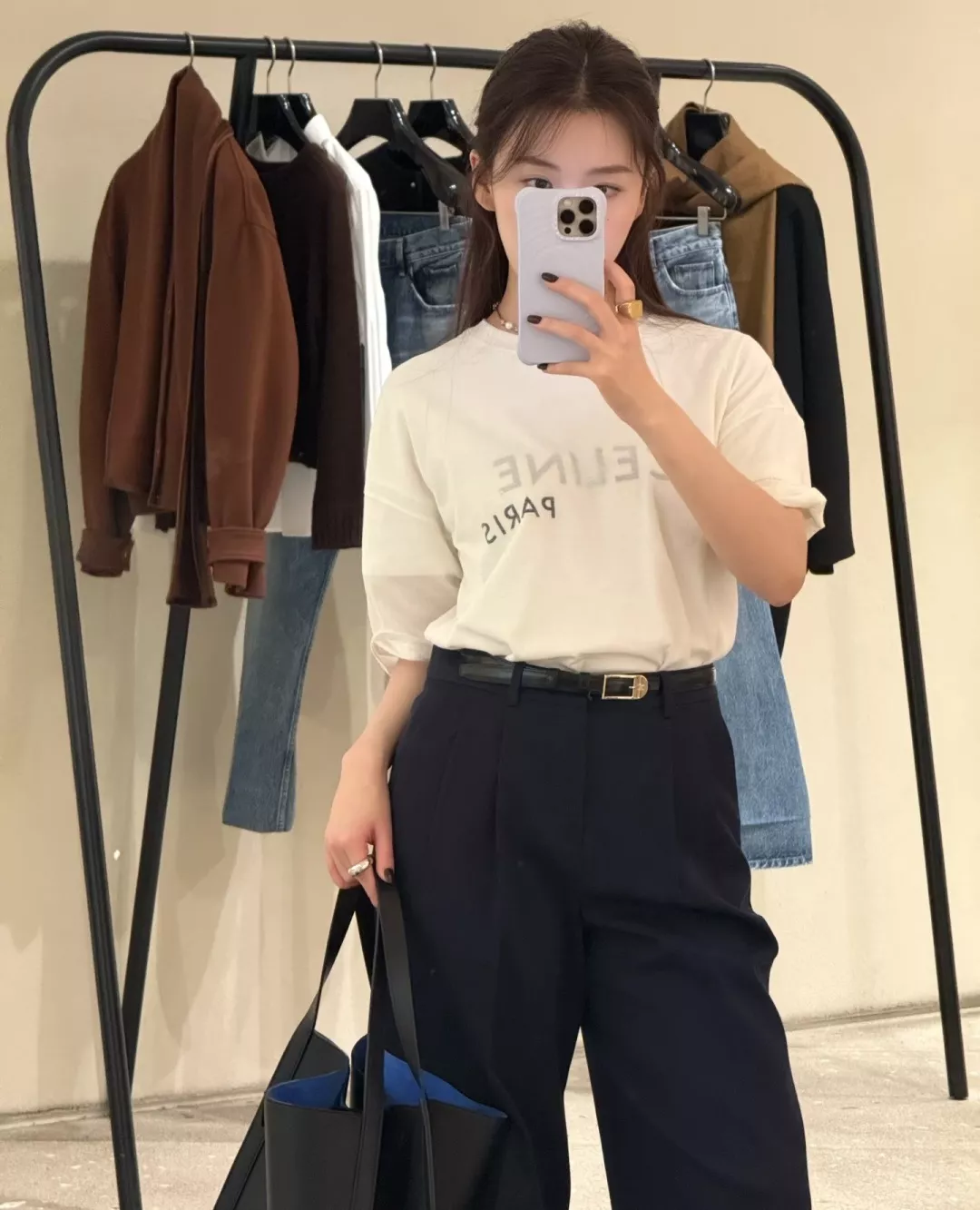 셀린느 더블 로고 포인트 루즈핏 티 상세 이미지 13