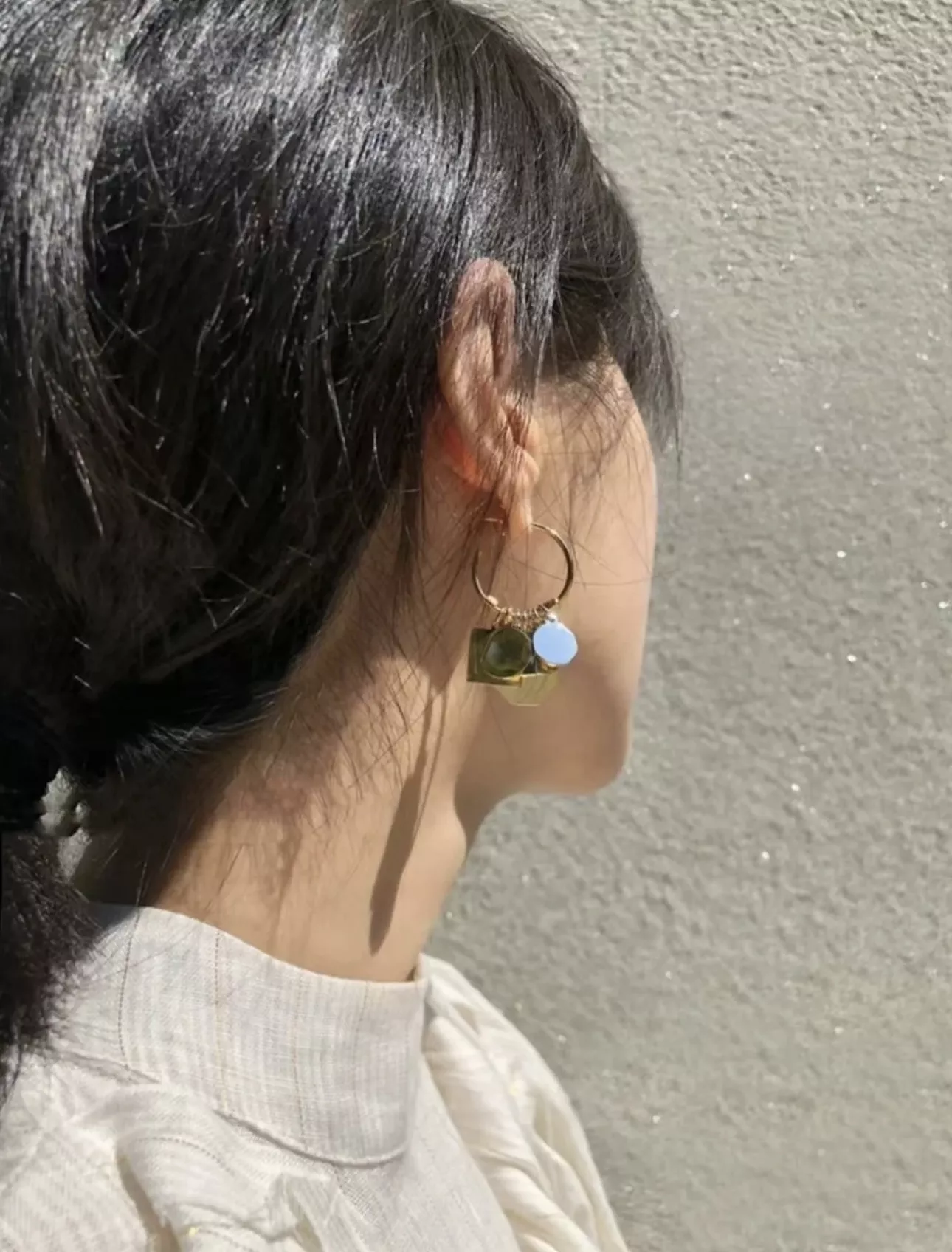 셀린느 기하학 메탈 드롭 이어링 상세 이미지 8