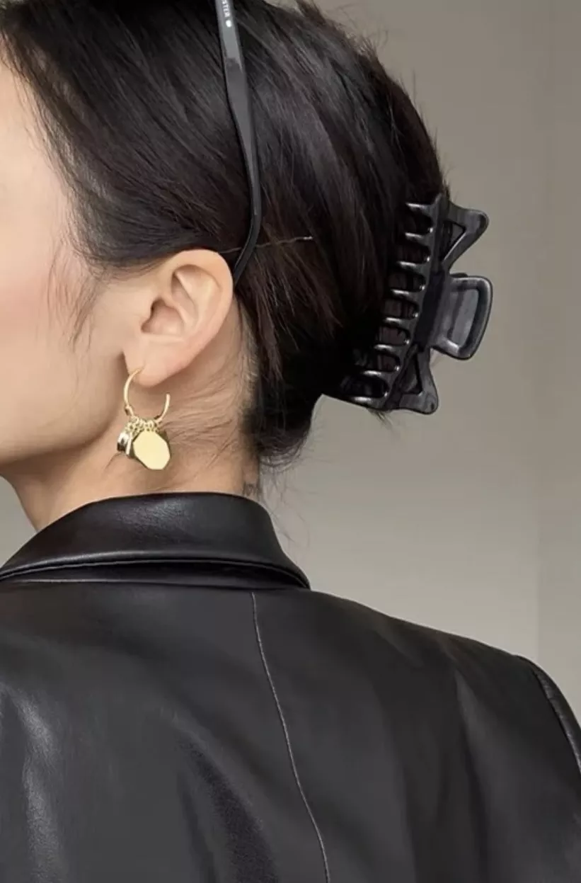 셀린느 기하학 메탈 드롭 이어링 상세 이미지 12
