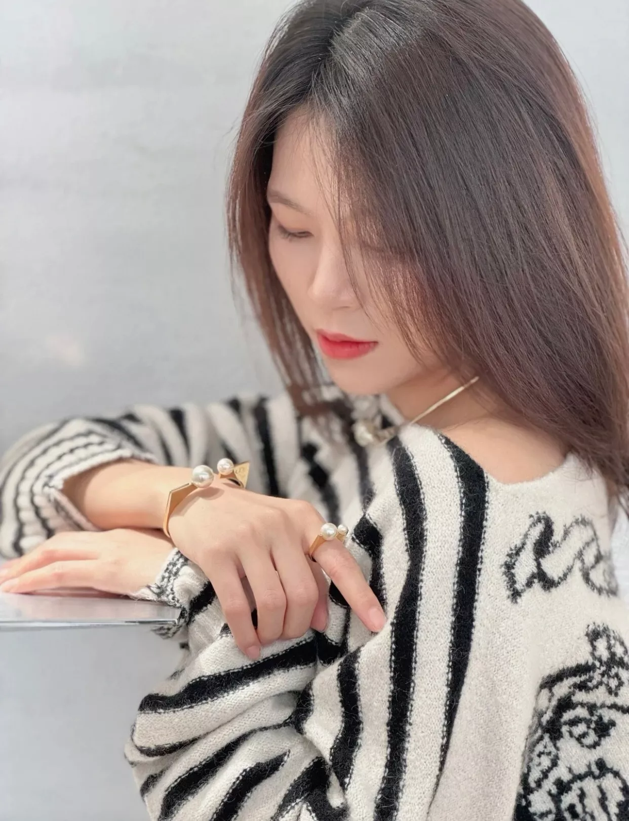 디올 아치 오픈 링 상세 이미지 22