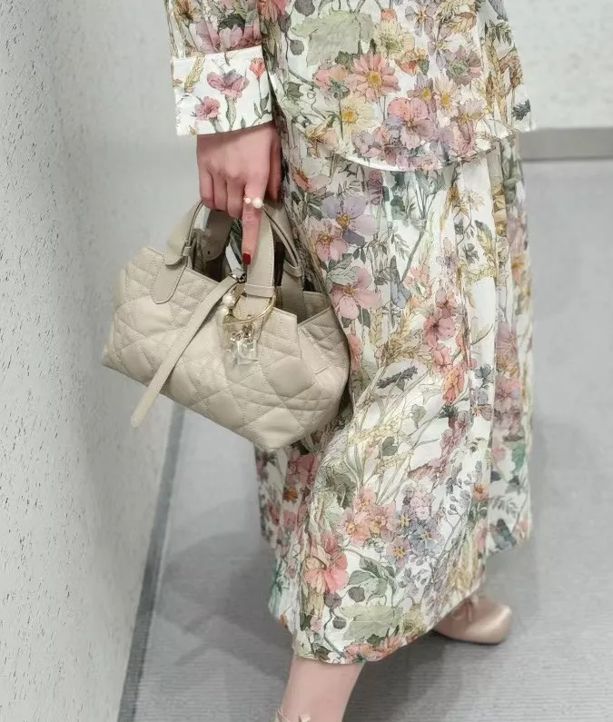 디올 아치 오픈 링 상세 이미지 12