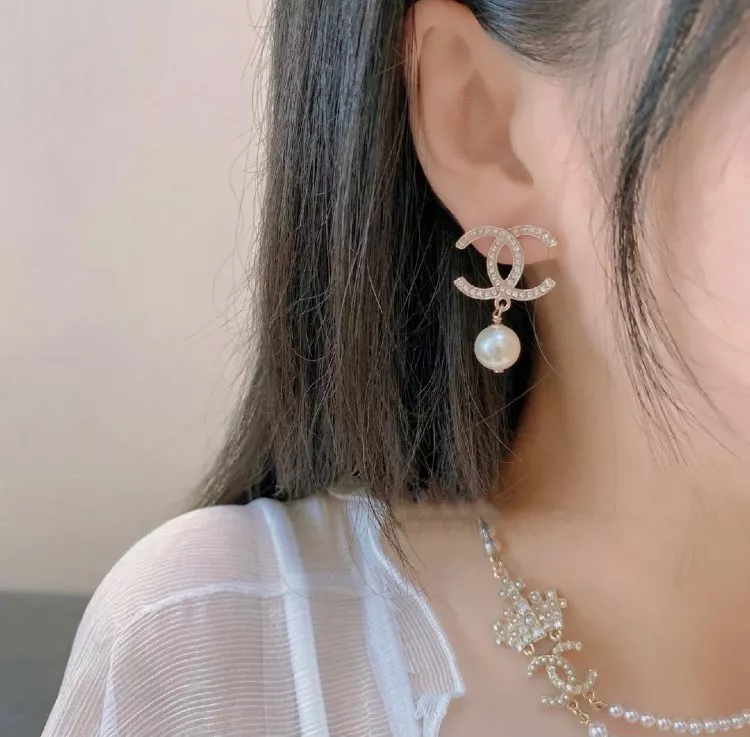 샤넬 더블 C 진주 드롭 이어링 상세 이미지 10