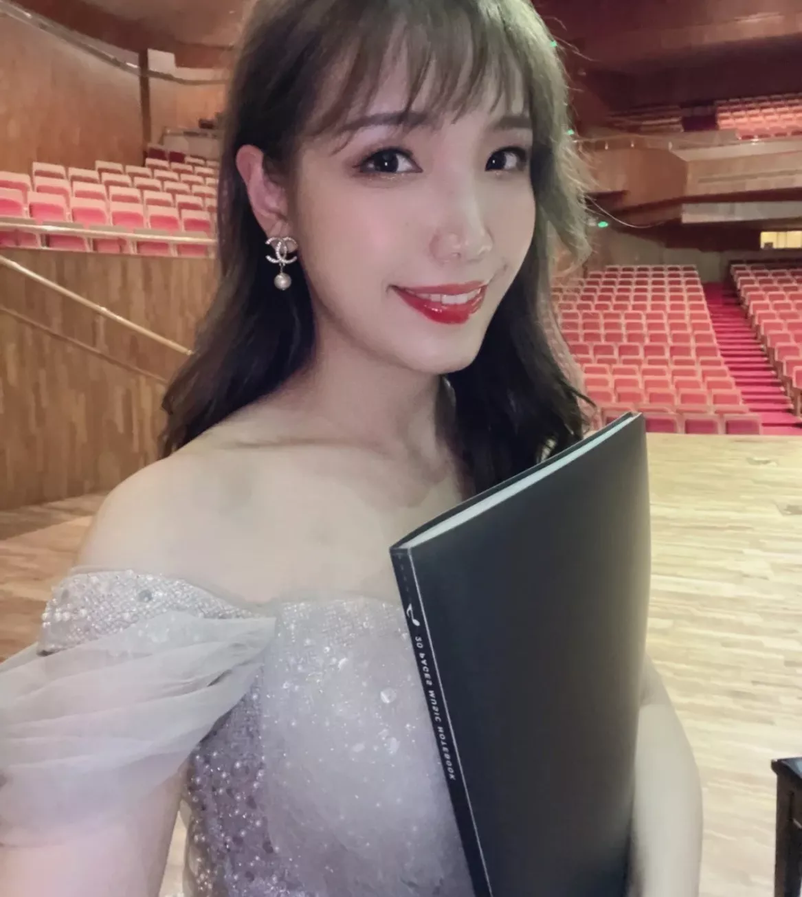 샤넬 더블 C 진주 드롭 이어링 상세 이미지 11