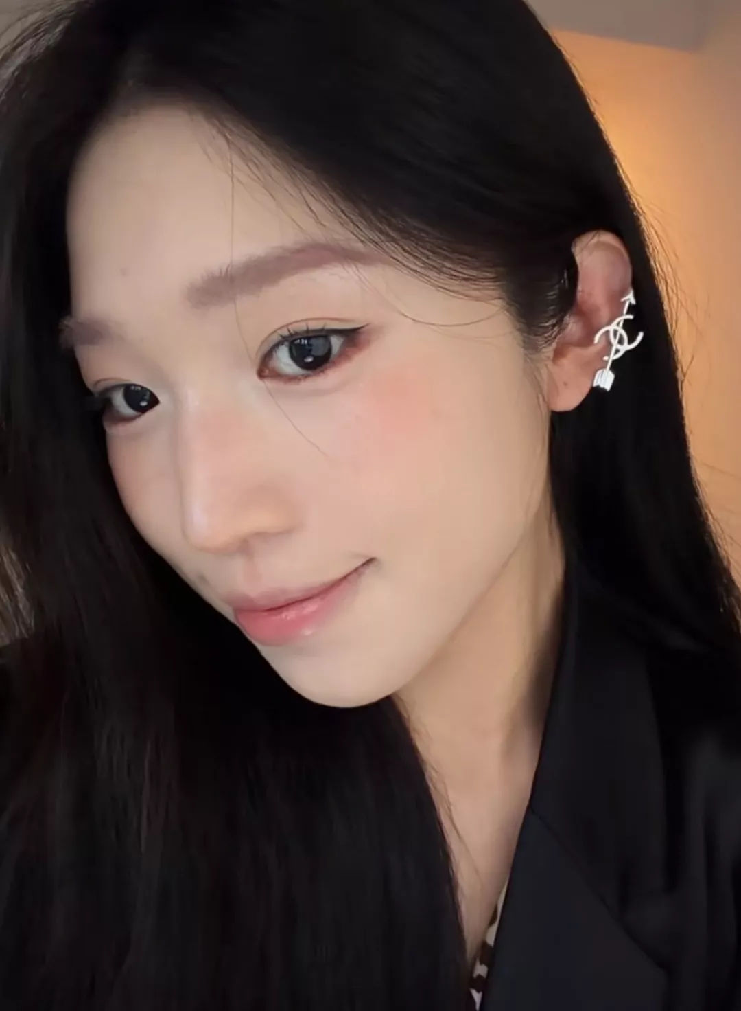 샤넬 큐피드 애로우 더블씨 이어링 상세 이미지 11