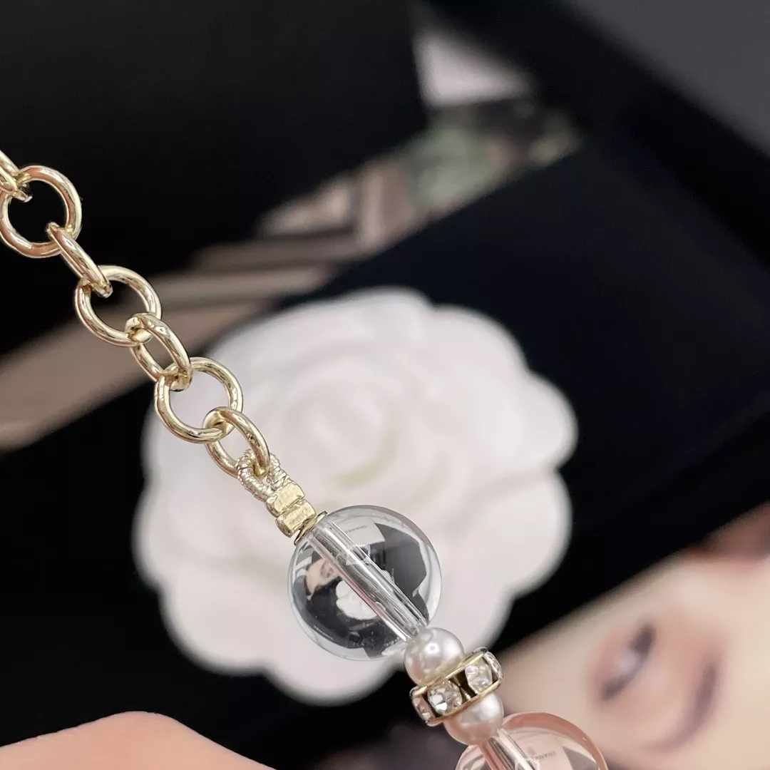 샤넬 컬러 크리스탈 비즈 더블 씨 장식 주얼리 상세 이미지 7