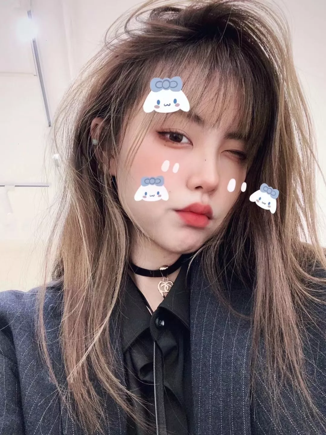 샤넬 하트 펜던트 가죽 초커 상세 이미지 19